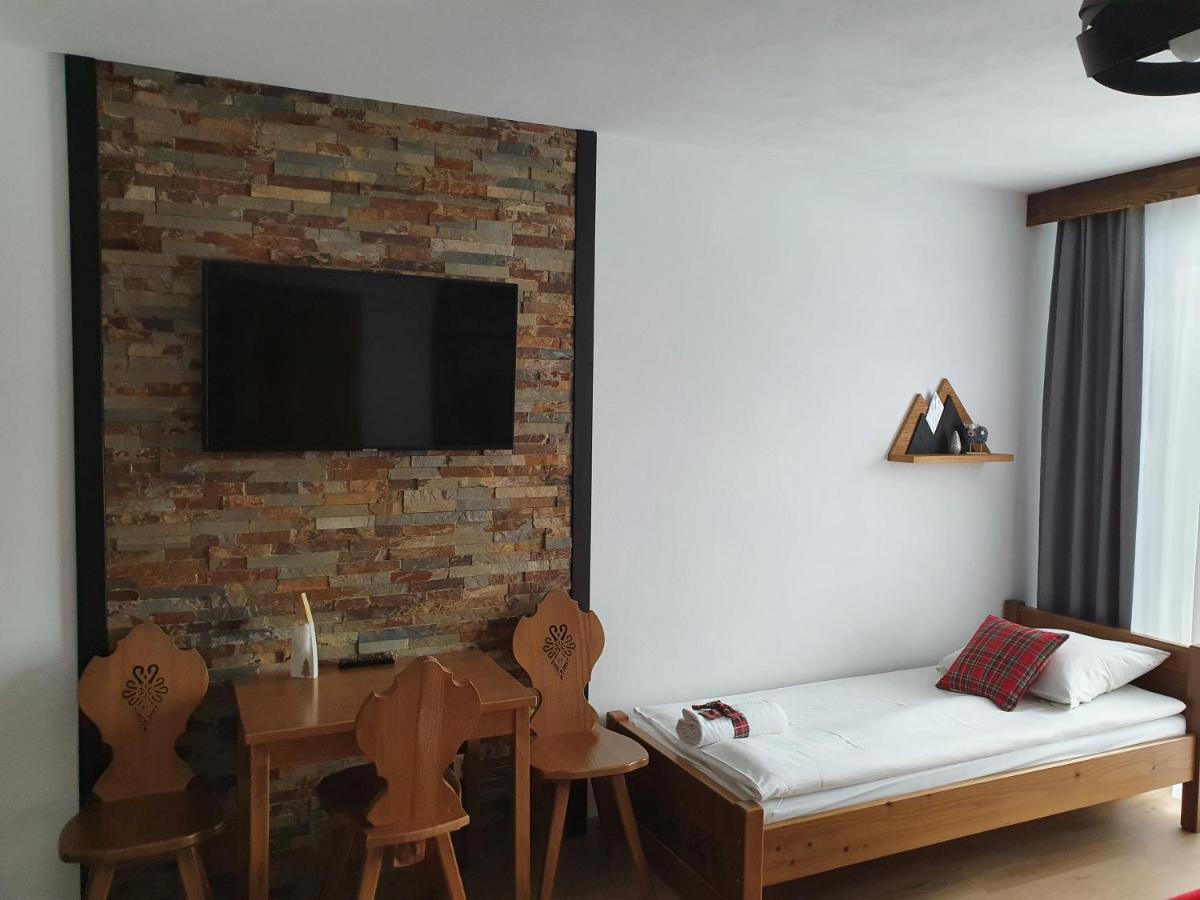 Ferienwohnung Dw Na Rowni Białka Tatrzańska Exterior foto
