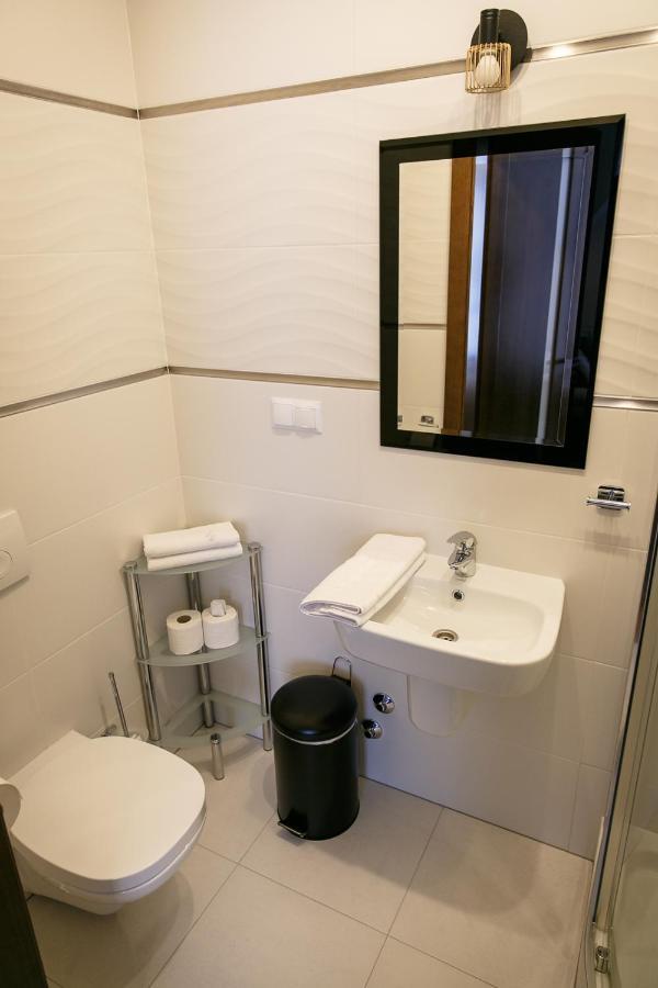 Ferienwohnung Dw Na Rowni Białka Tatrzańska Exterior foto